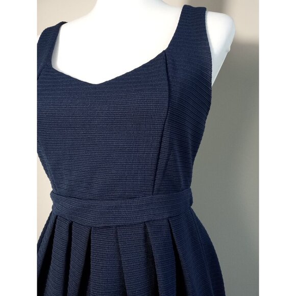Poof Couture Short Cocktail Sleevless sz Small Navy Blue Backless Short Dress - Picture 4 of 9